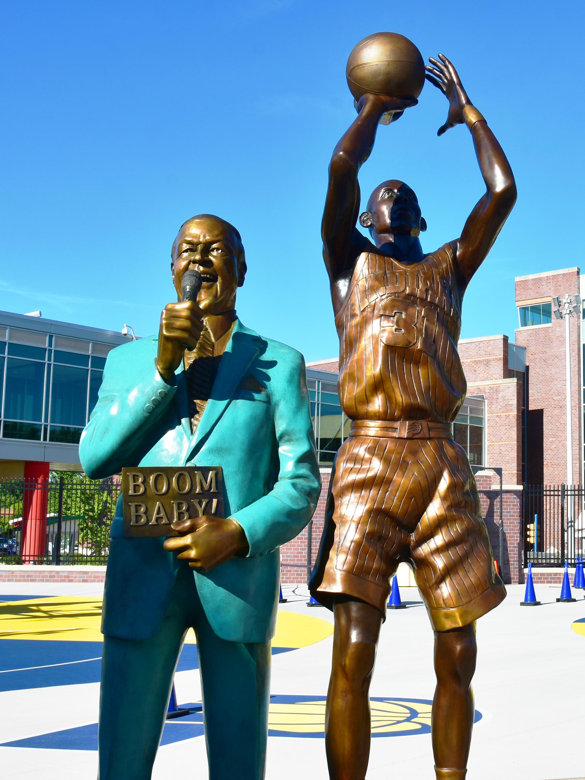 Bronze statues of Bobby 