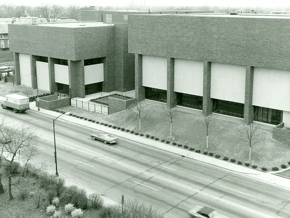 Exterior of The Children's Museum of Indianapolis after construction in 1976