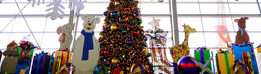 Welcome Center holiday display at The Children's Museum of Indianapolis